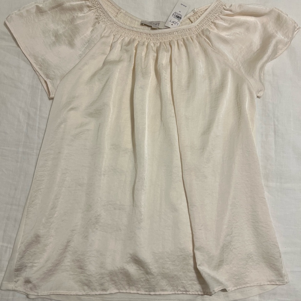 NWT LOFT Medium Blouse Top